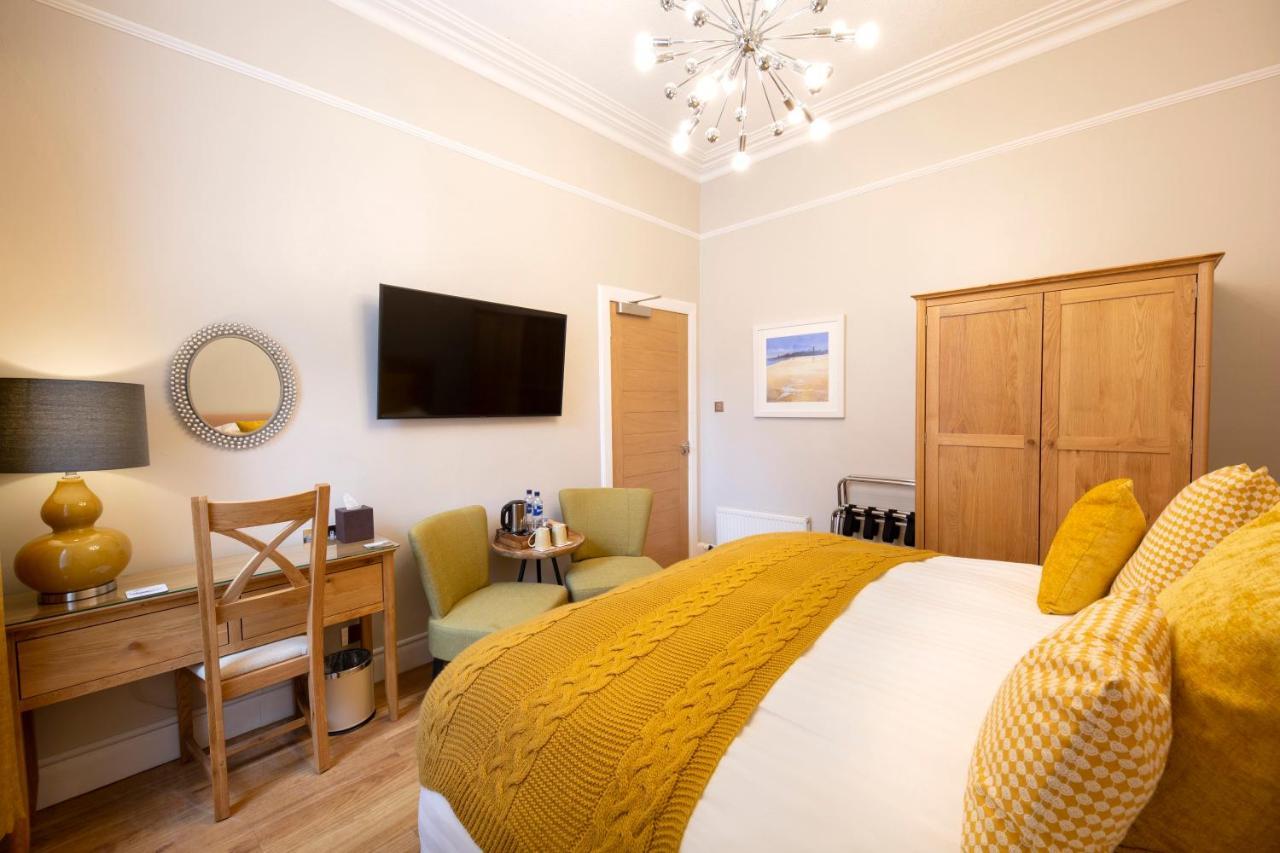Annandale Guest House Сент-Андрус Экстерьер фото
